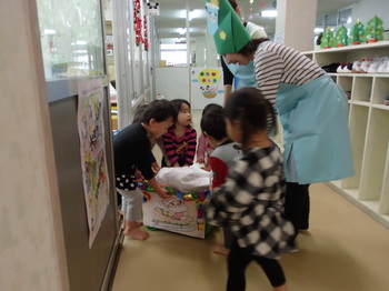 281222　クリスマス会 (28).JPG